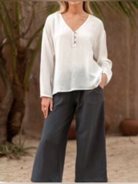 Nomad the Label La Vie Linen Blend Blouse, Coconut, Size Large